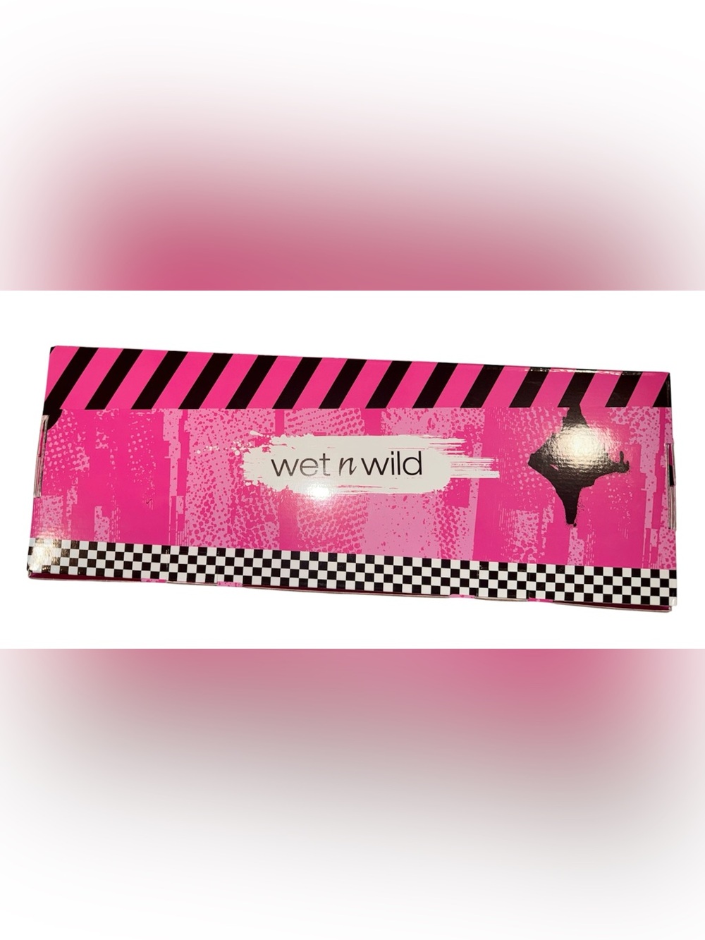 wet n wild Bright Pink Graphic Makeup Packaging